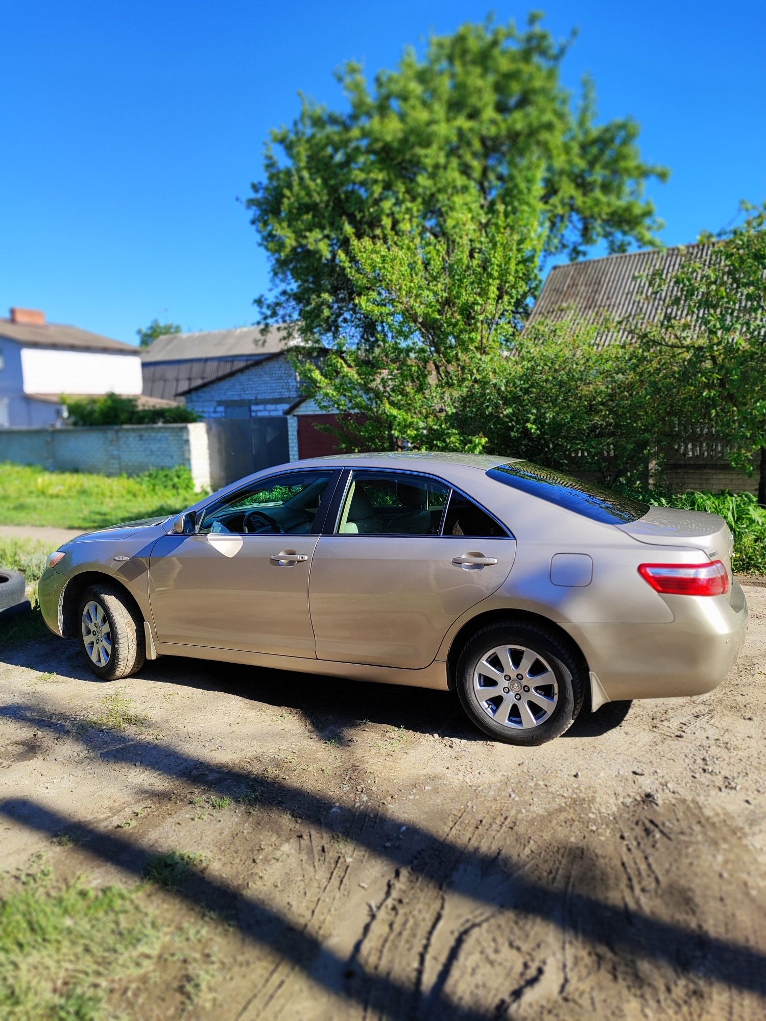 Продам Toyota Camry в отличном состоянии