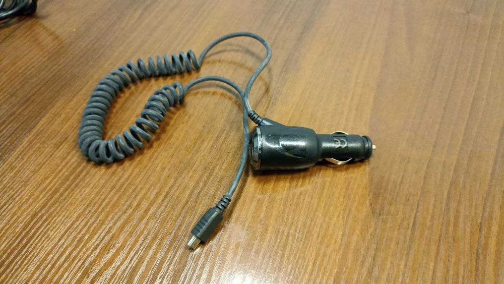 Автомобільний блок живлення Mini USB 5V 2A