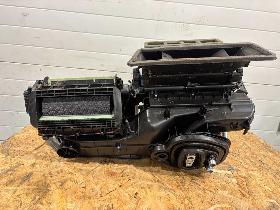 Audi A3 8y octavia 4 leon golf 8 nagrzewnica 5wb.816.005.g