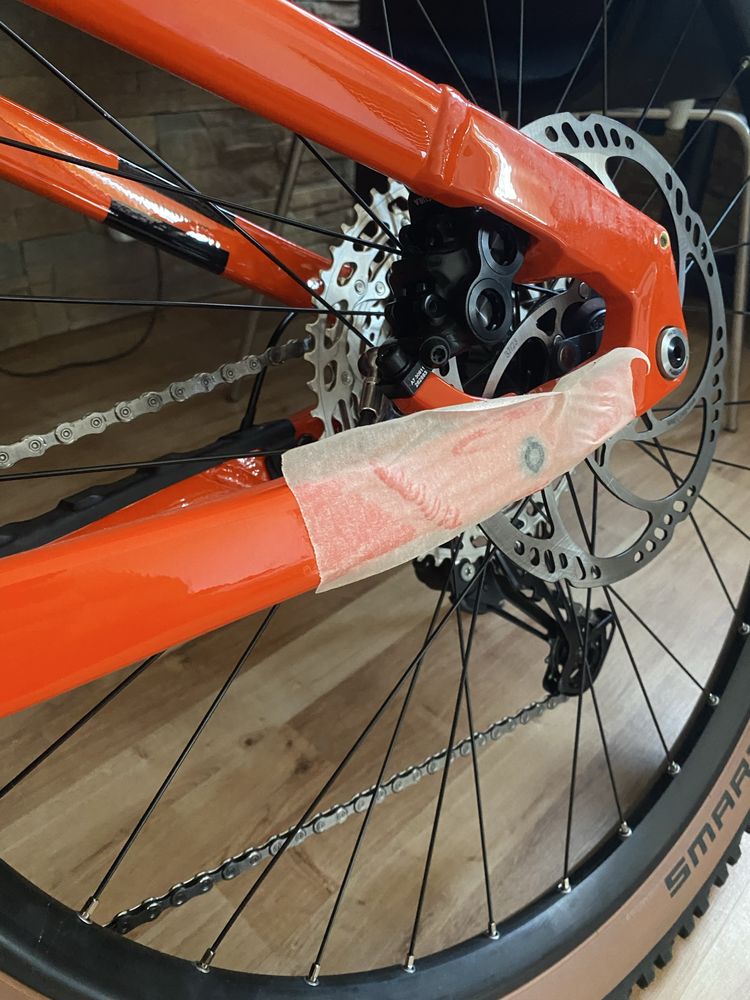 Cube stereo hybrid 120 race 750 sparkorange “n” black