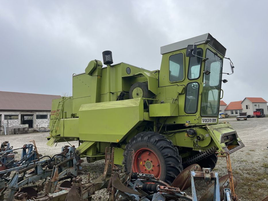 Комбайн зерно збиральний свіжопривещений  Claas dominator 85