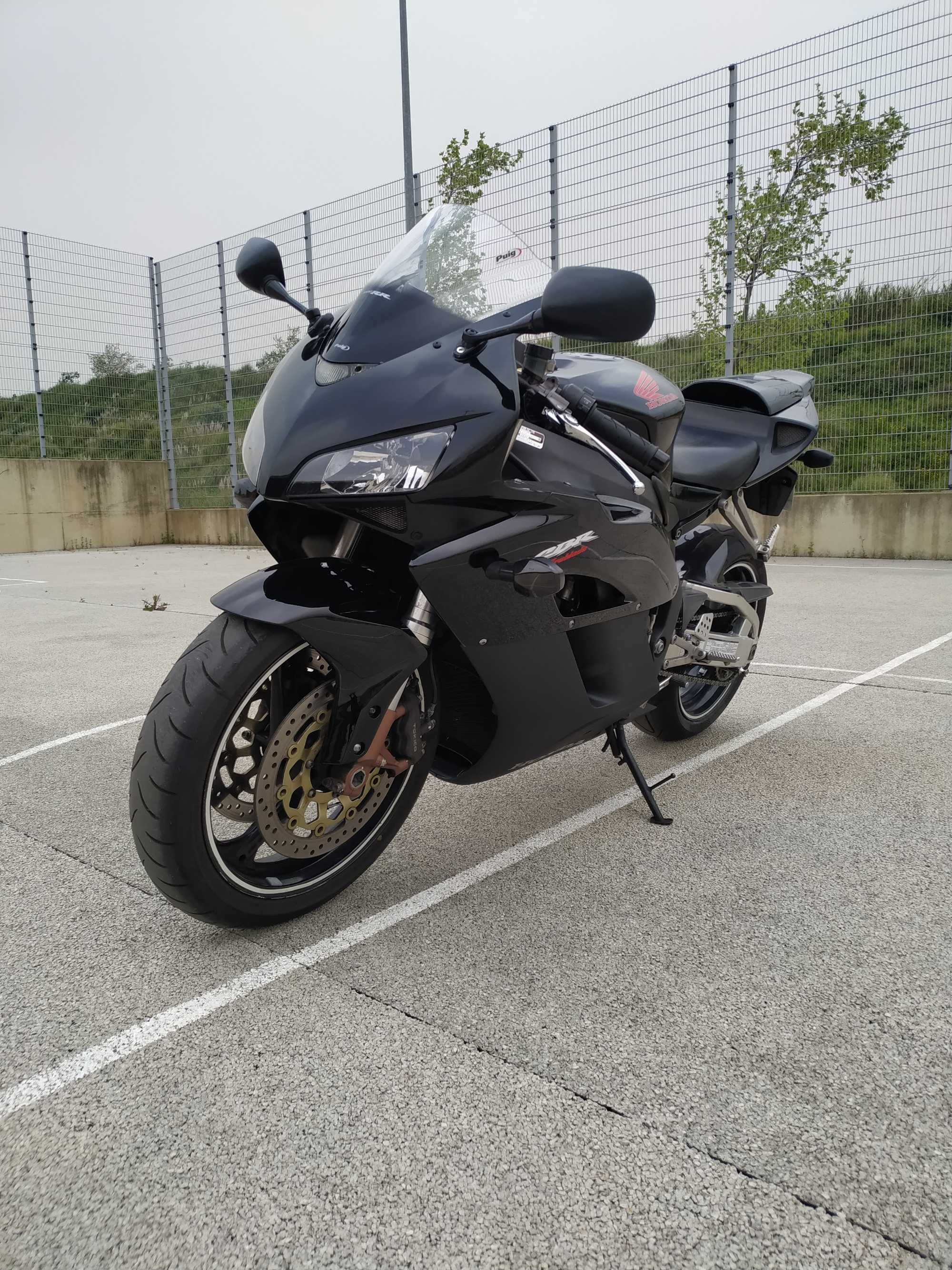 Honda cbr 1000 rr