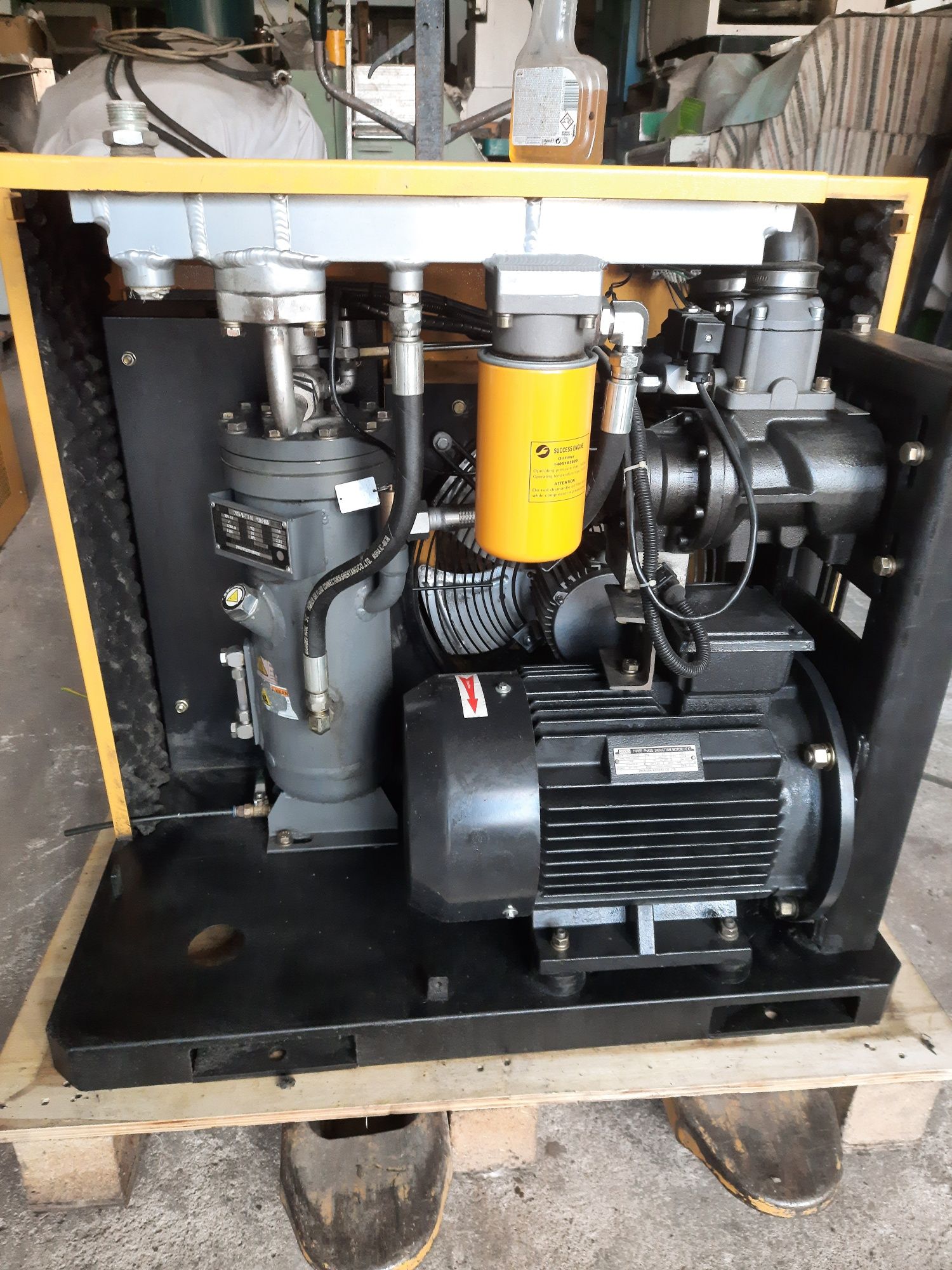 Compressor de parafuso