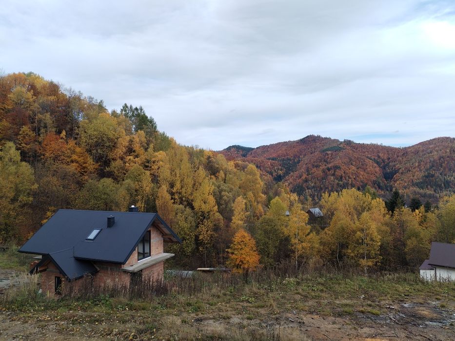 Dom z działką na sprzedaż