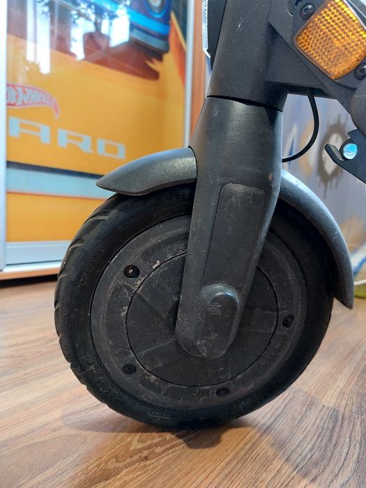 Електросамокат Ninebot KickScooter