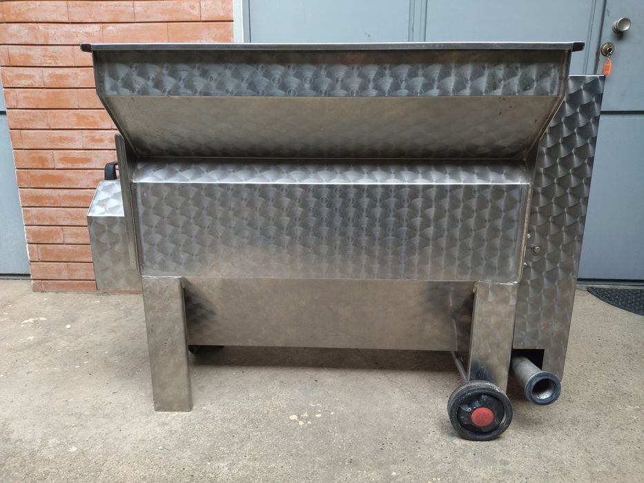 Desengaçador de uvas Arno 25