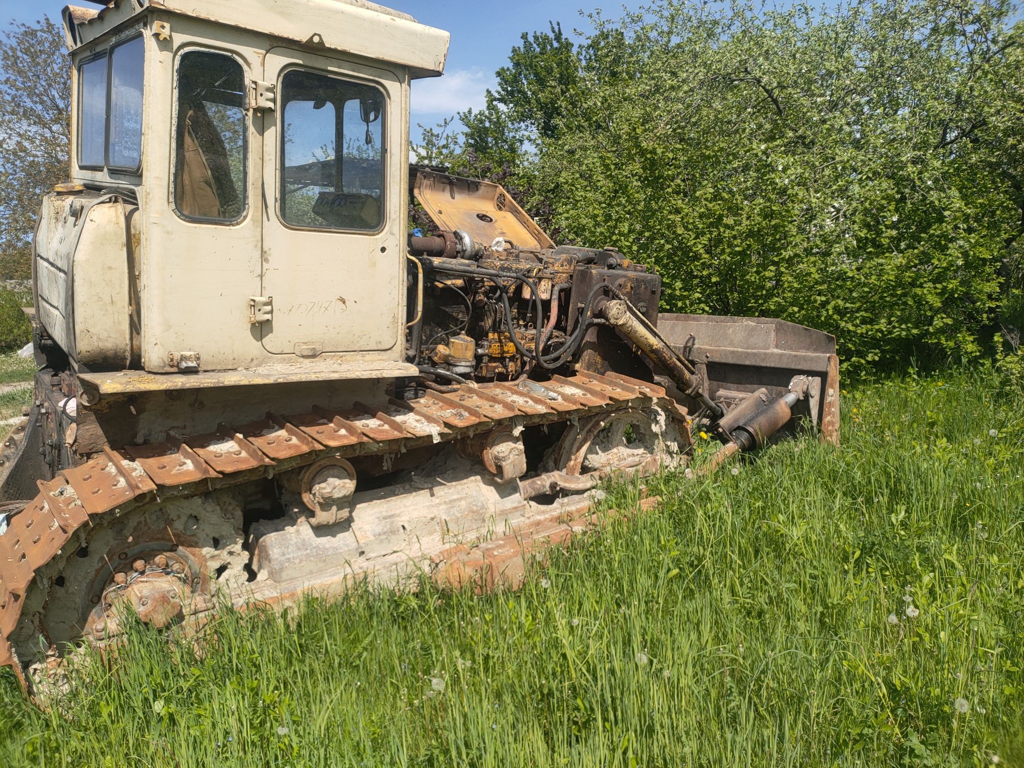 Бульдозер чтз 170