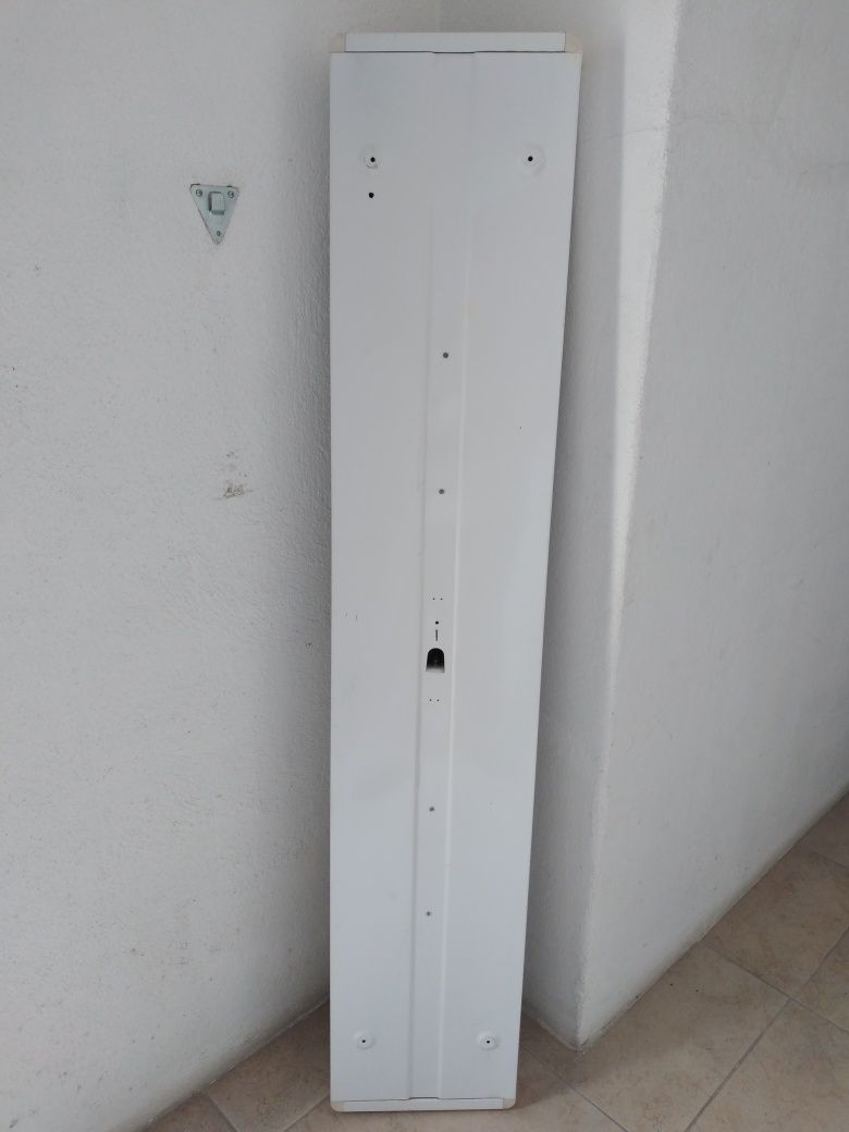 Candeeiro de garagem