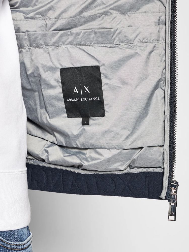Armani Exchange Пуховик L, XL 8NZB53 ZNW3Z 5578 Cиній Regular Fit