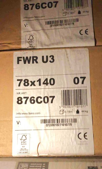 2x WŁAZ dachowy KOMPLET - duży - Lewy i prawy - FAKRO - NOWE