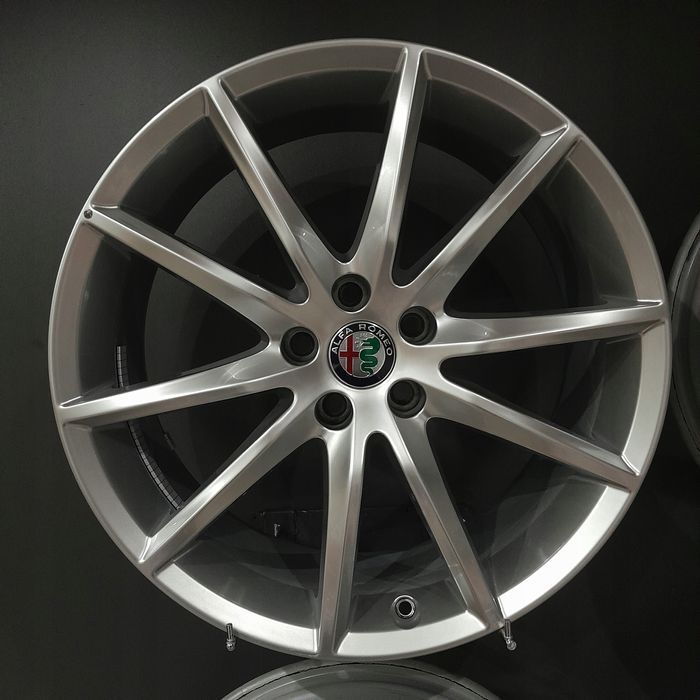 Felgi 19 5x110 Alfa Romeo Stelvio, Giulia OE (F11597-38)