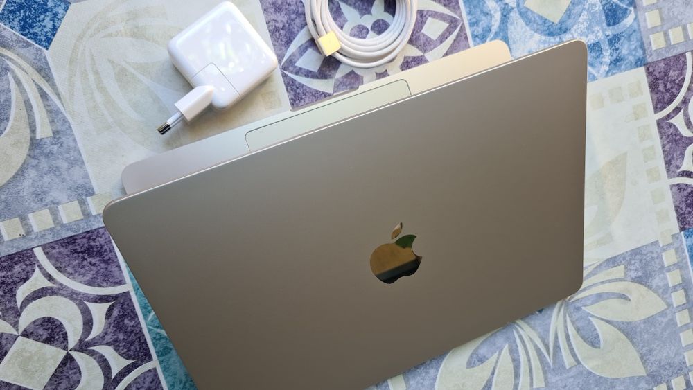 MacBook Air 13'' | Fatura e Garantia | M3 | 8GB | 256GB