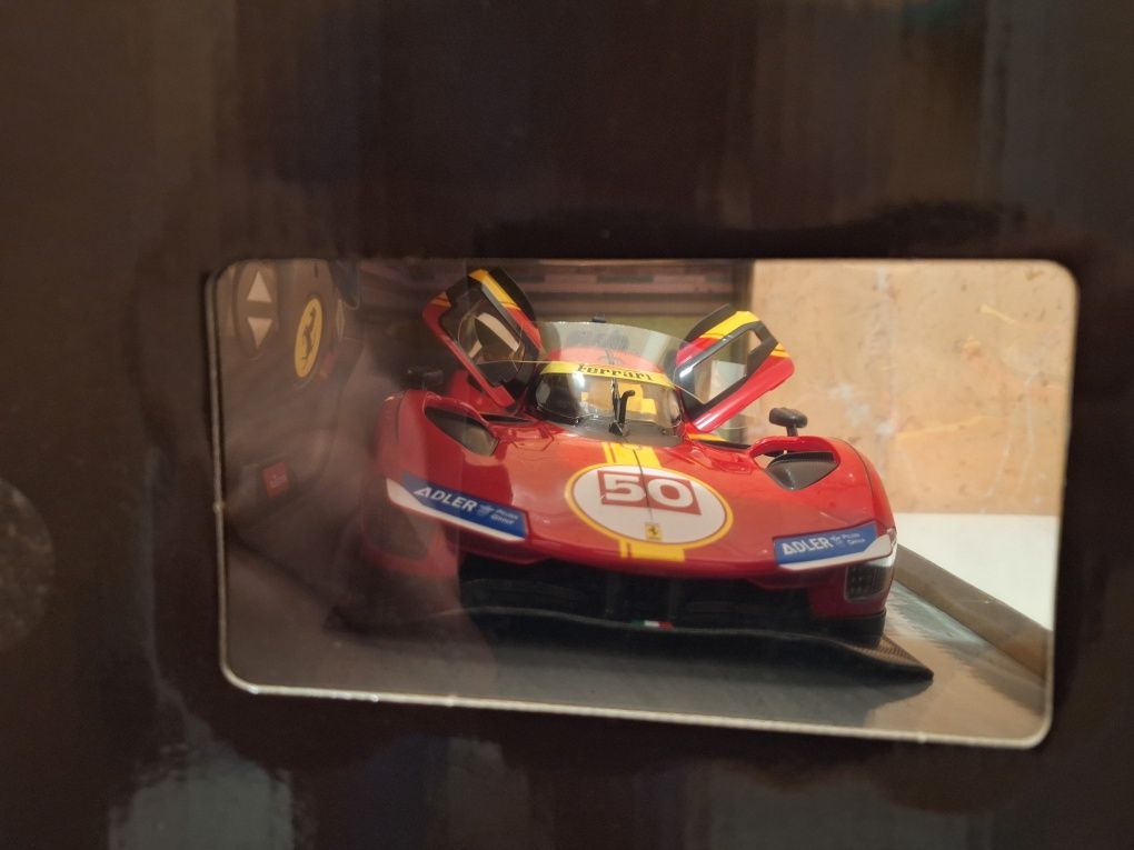 Rastar 1:14 Ferrari 499P sterowane auto na pilota RC otwierane drzwi