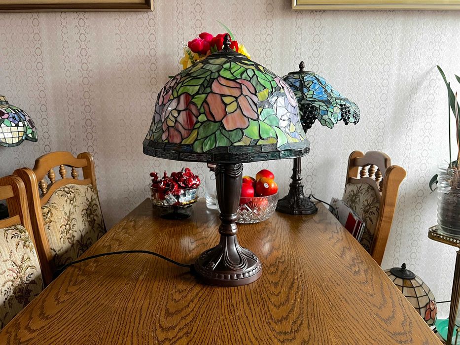 Lampa stołowa witrażowa w stylu Tiffany - 60 cm oryginalny stan