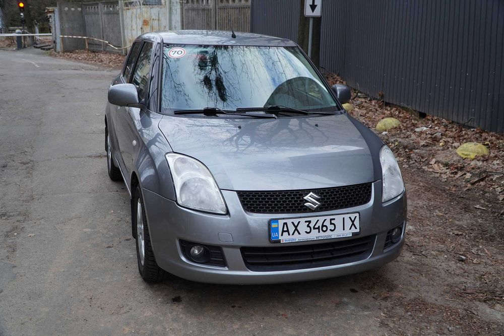 Продам Suzuki Swift 2008 механіка 154 тис/км 1.3 MT 92 к.с – свій