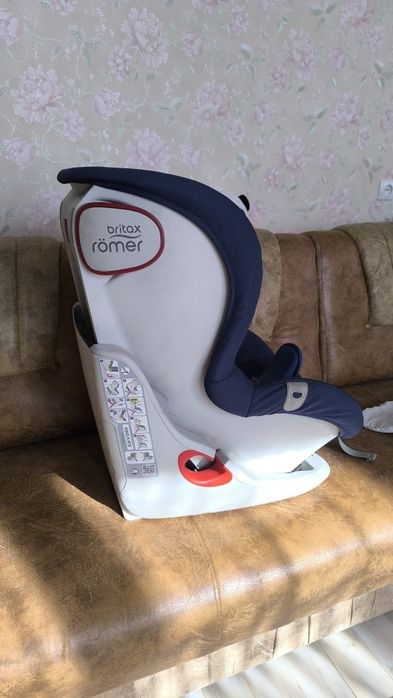 Дитяче автокрісло