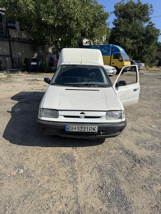 Skoda Felicia Пикапов цена за 2 шт