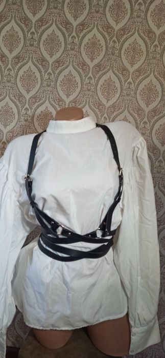 Прикраса для одягу Портупея