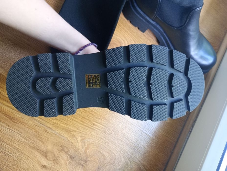 Kozaki za kolano ze skarpetą