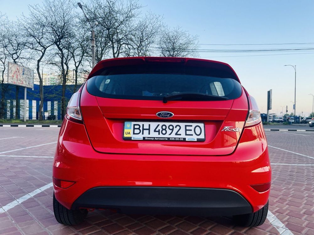 Продам автомобиль Ford Fiesta