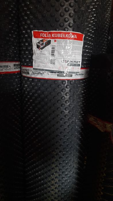 Шиповидна мембрана,ізоліт,гідроізоляція під плитку,труба каналізаційна