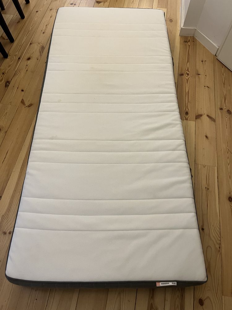 Colchão 90/200 MORGEDAL do IKEA
