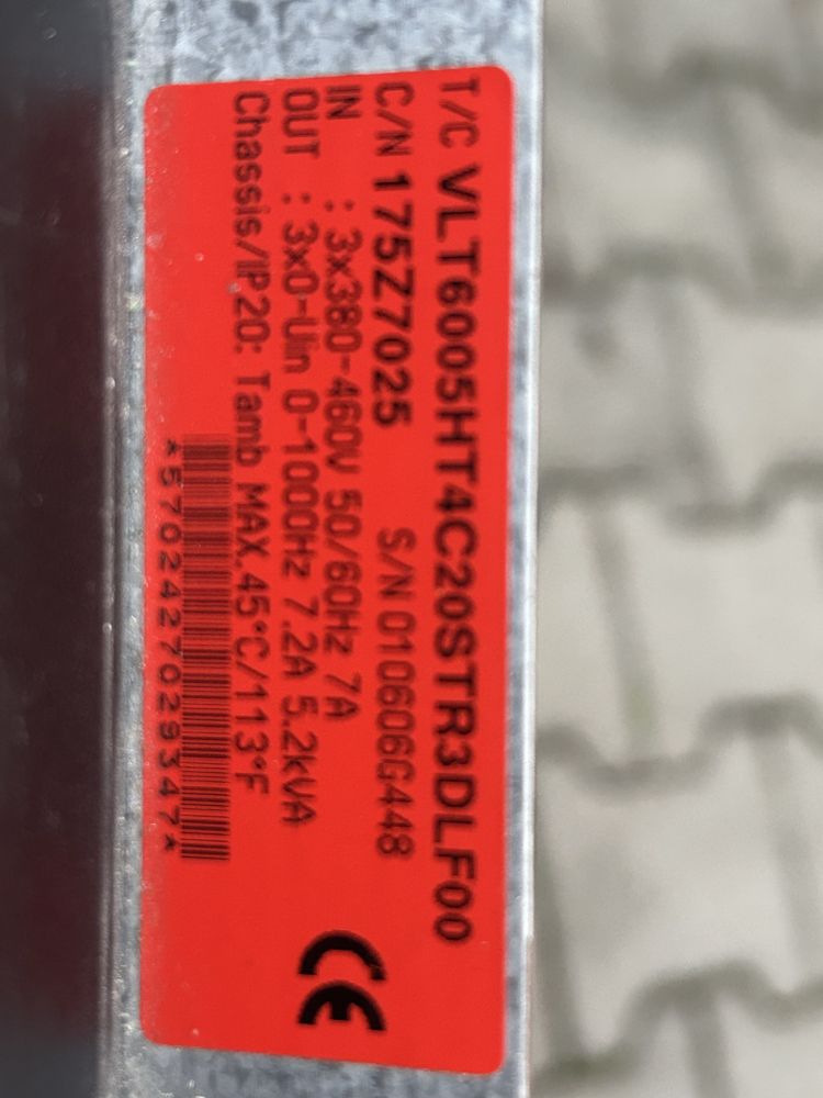 Falownik Danfoss VLT 6000HVAC 7.2A 5,2kVA 380-460V
