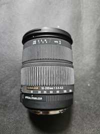 Sigma 18-200 mm F 3.5 - 6.3 DC OS Canon