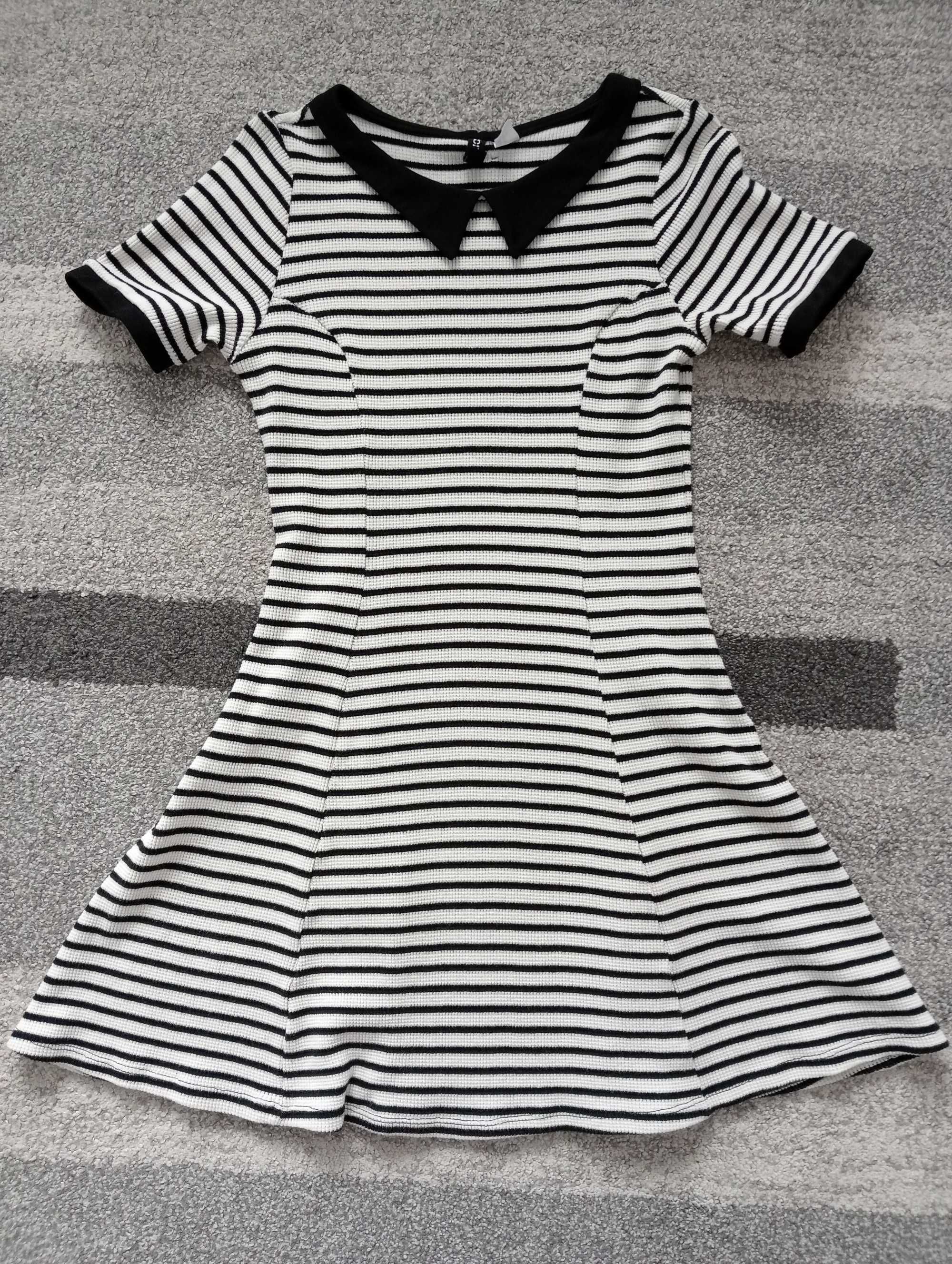Sukienka biało - czarna H&M - Rozmiar XS/S