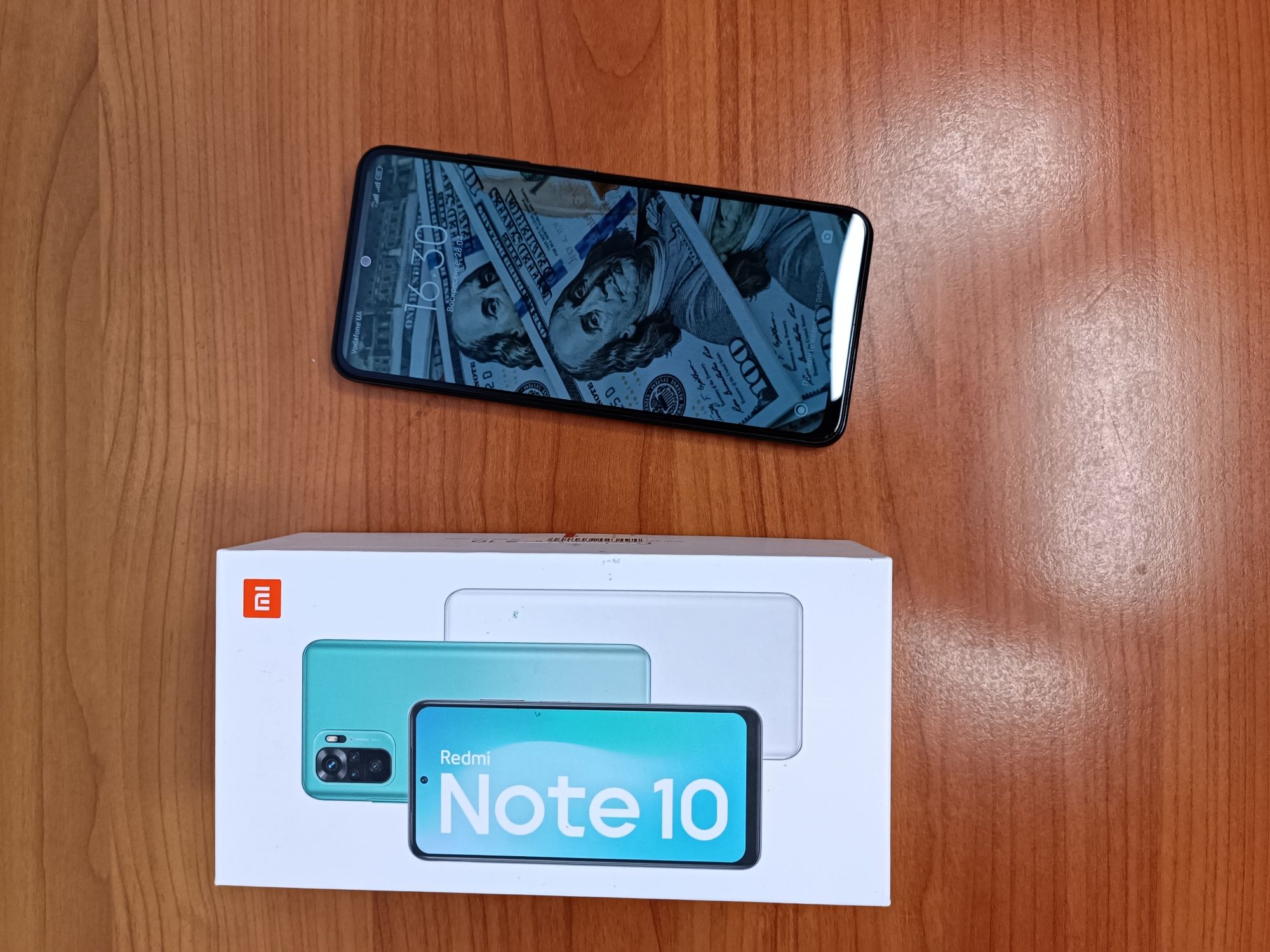 Продам xiaomi redmi note 10