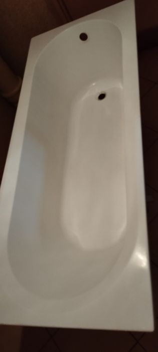 Wanna 170x70 z syfonem i obudową