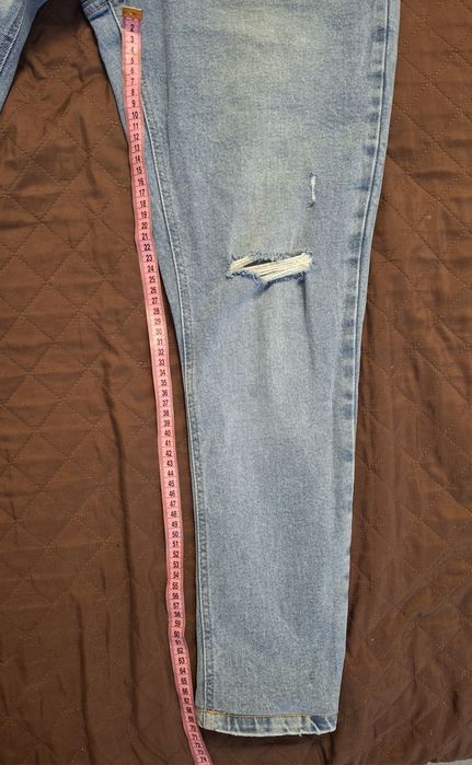 Продам жіночі джинси