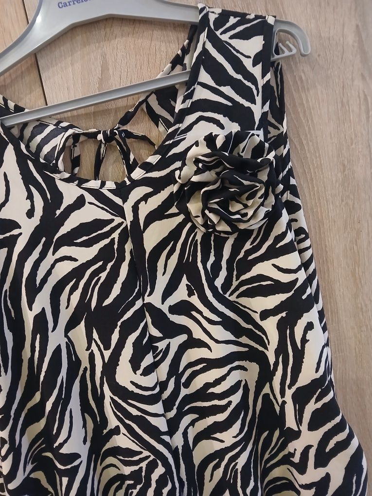 Kombinezon zebra z różą  XXL