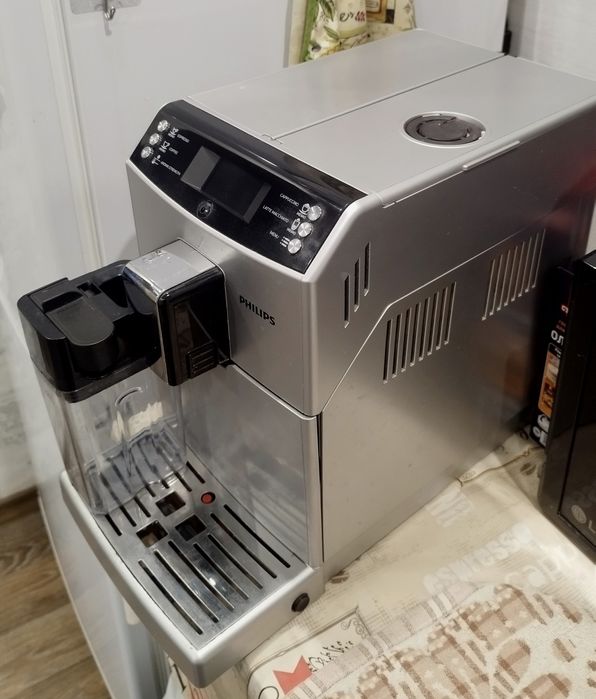 Кофемашина Philips Saeco Minuto One