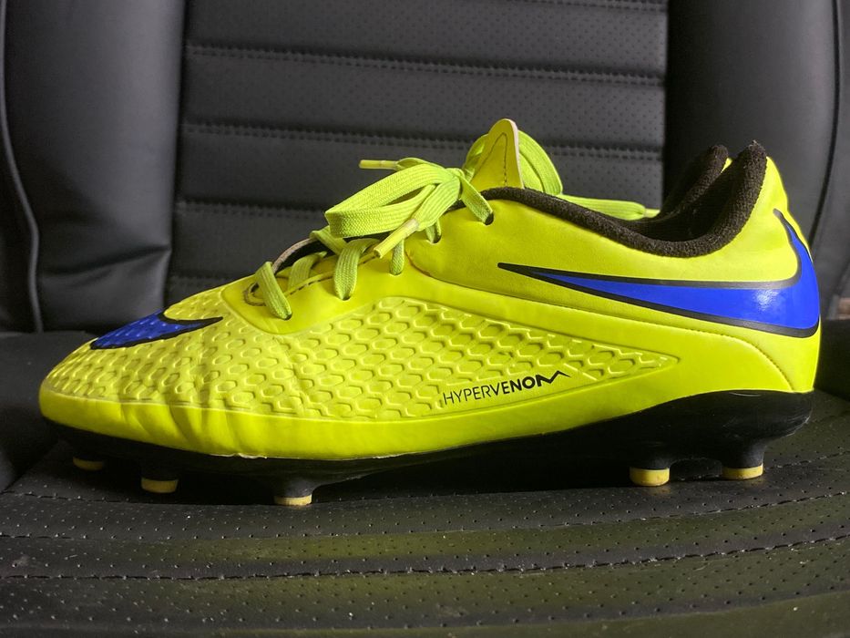 Nike Hypervenom 36 (23cm) buty piłkarskie korki