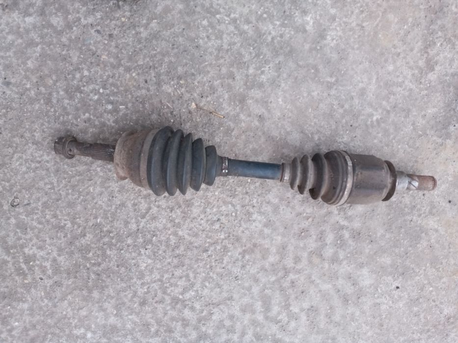 Шруз поворотний кулак полуось передняNissan Navara D40 Pathfinder (05-