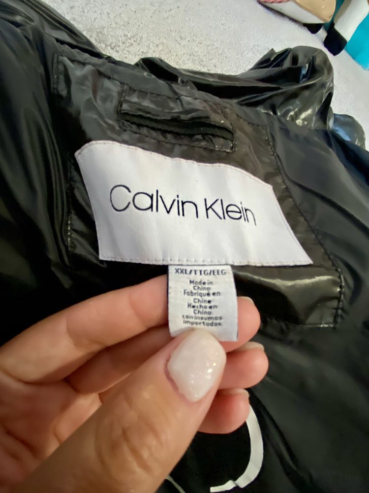 Чоловічий подовжений пуховик Calvin Klein