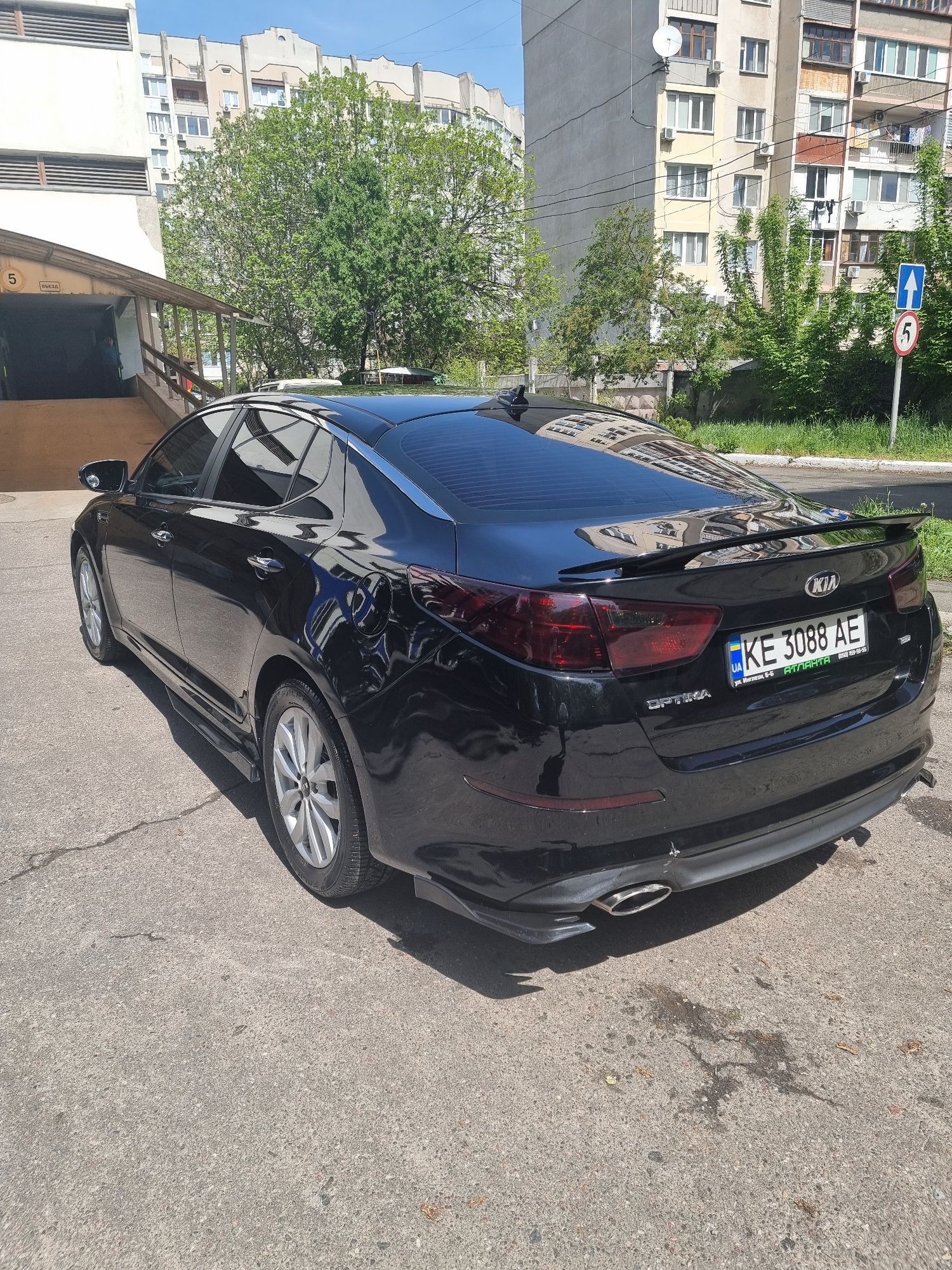 Kia optima 2015 2.4 в хорошем состоянии