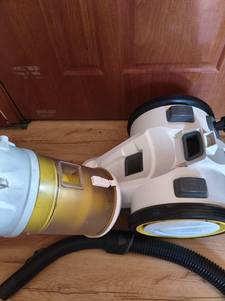 Odkurzacz Karcher vc 3