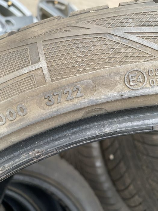 Шини 235 45R19 99V Vredestein Wintrac pro