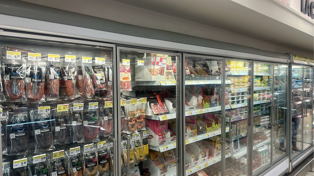 Serviços de Refrigeraçao técnicos  frio e quente com garantia