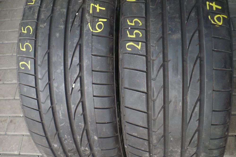 Opony Bridgestone 255/45/20 6,7mm Lato 2szt.