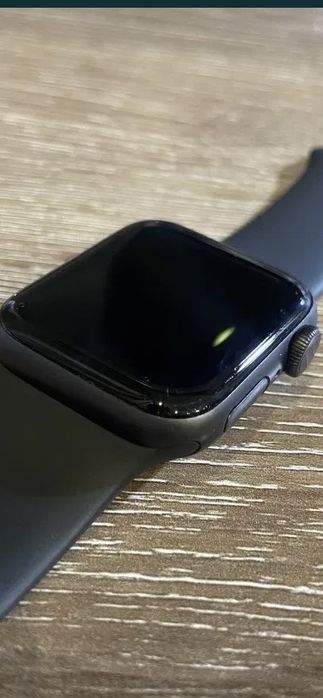 Apple Watch 3 42mm розумний годинник