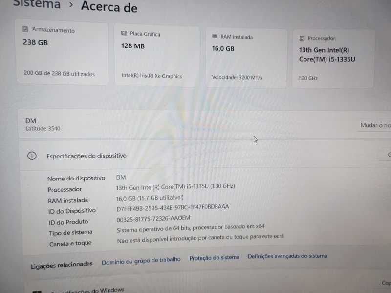 Dell Latitude 3540 15.6" FHD i5-1335U 16GB RAM 256GB Windows 11 PRO