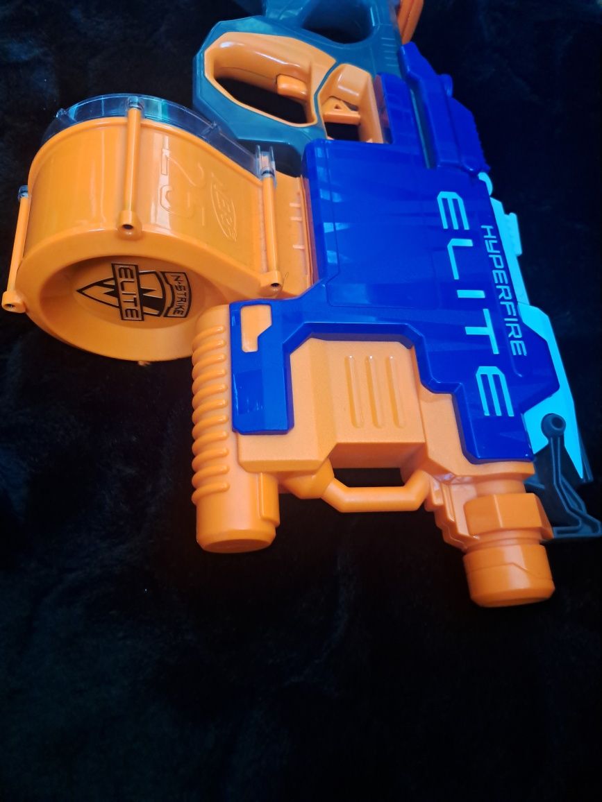 Pistolet NERF Elite HyperFire