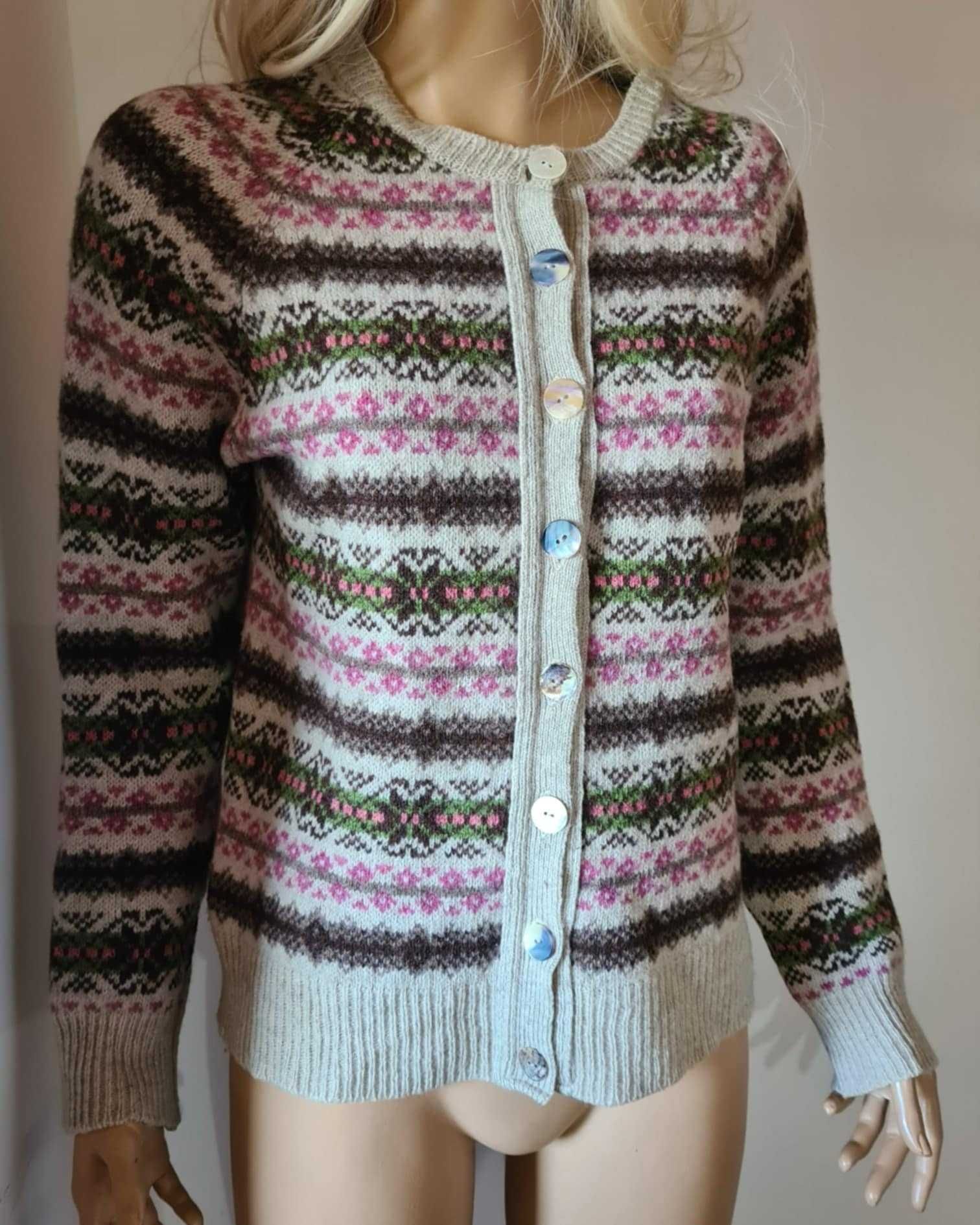 Brora sweter wełniany 100% wełna wzorzysty wzorki święta perłowe guzik