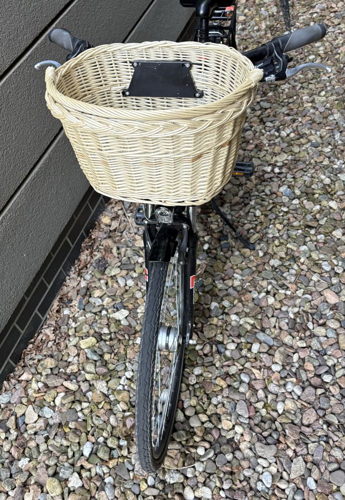 Kosz wiklinowy rowerowy na kierownice