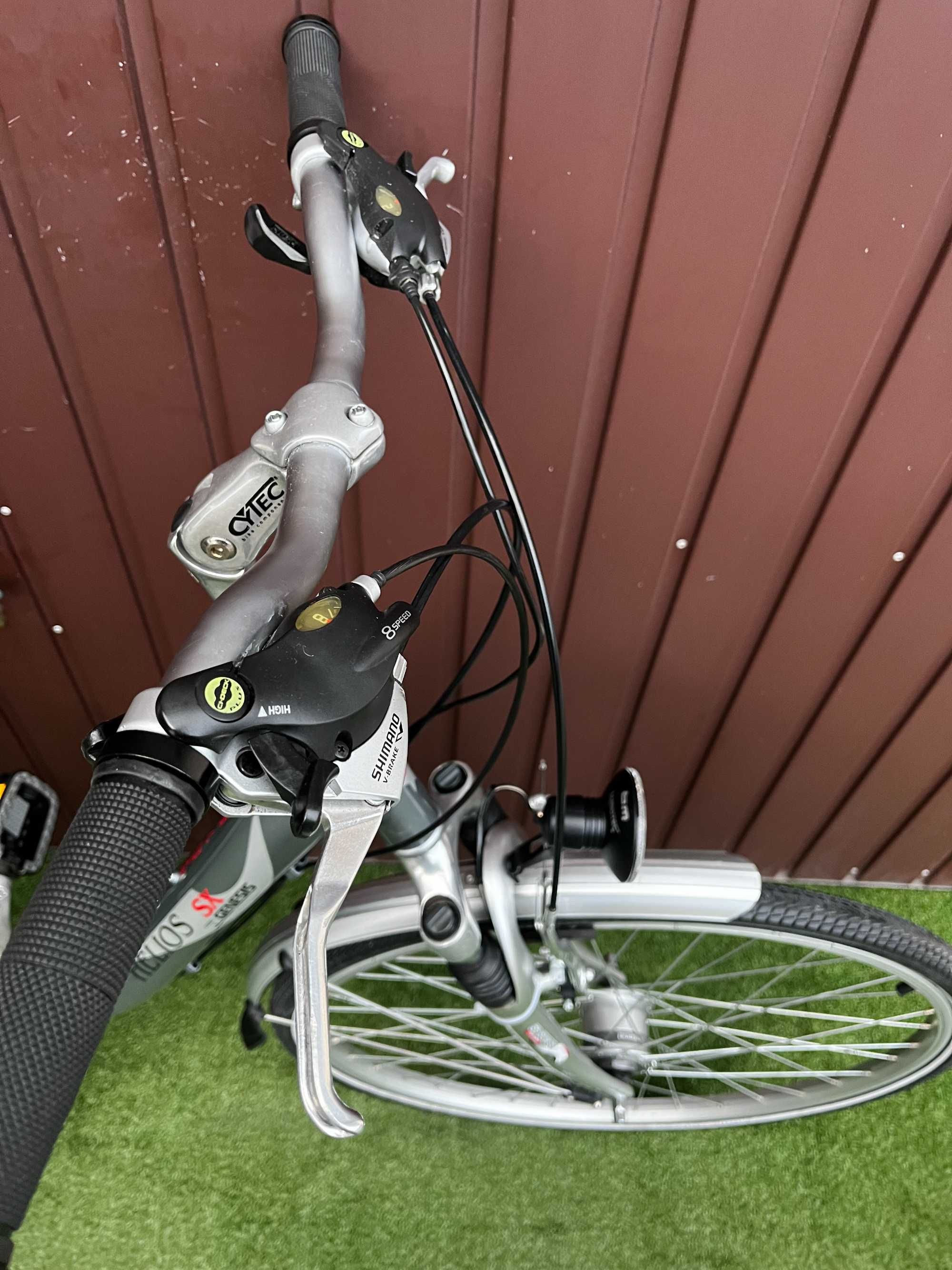 Rower GENESIS HELIOS SX/alu./amor./prądnica/koła 28"/Shimano ACERA