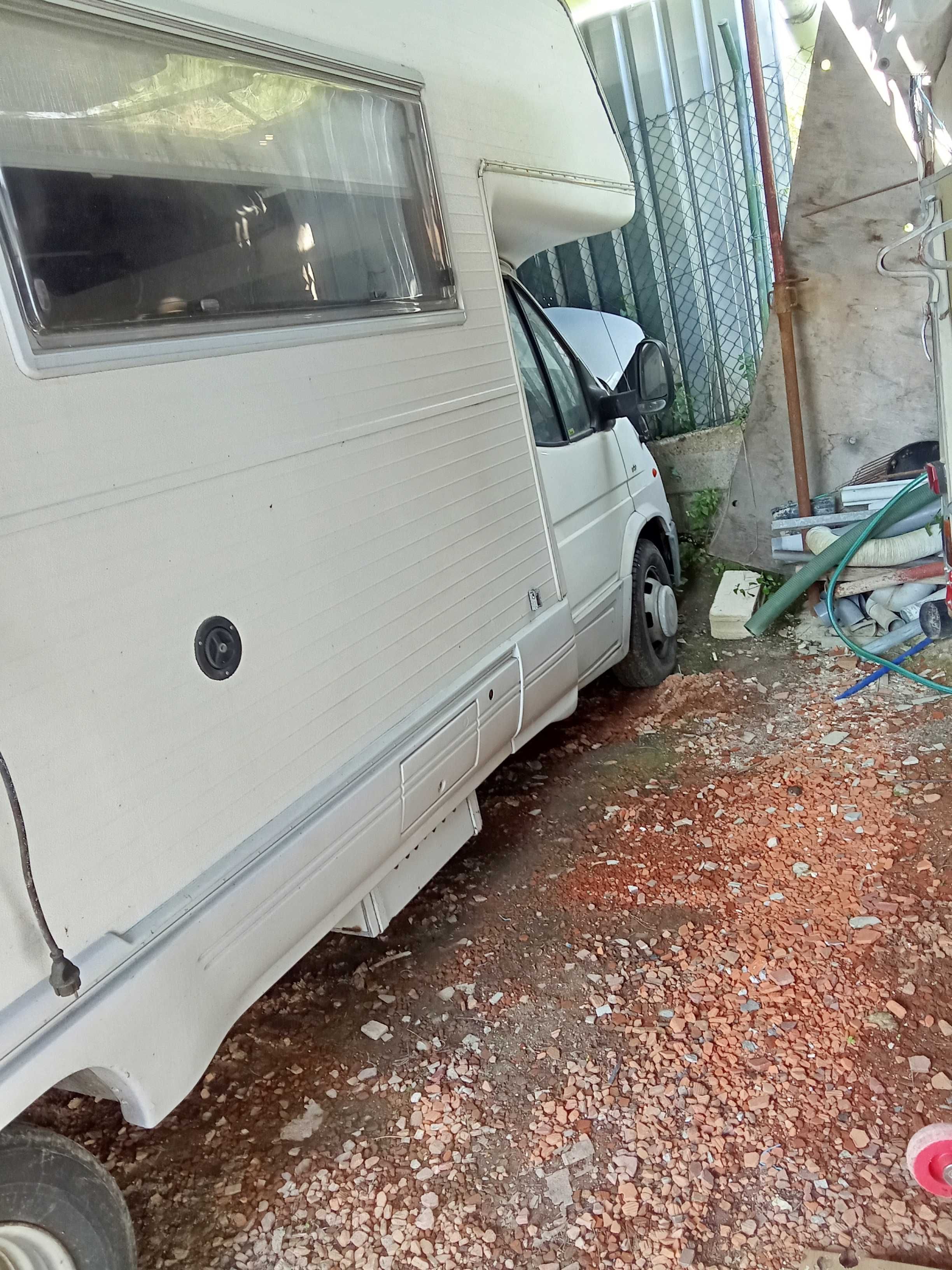 autocaravana fiat e ford transit,favor ler todo o anúncio