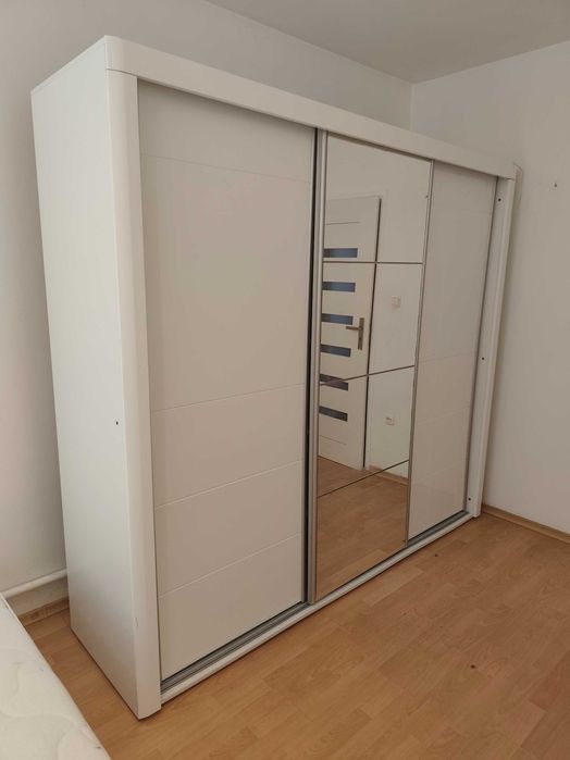 Łóżko + szafa stan idealny